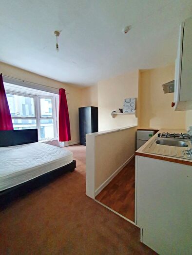 1 Bedroom Studio To Rent In City Road, Roath, Cardiff, CF24