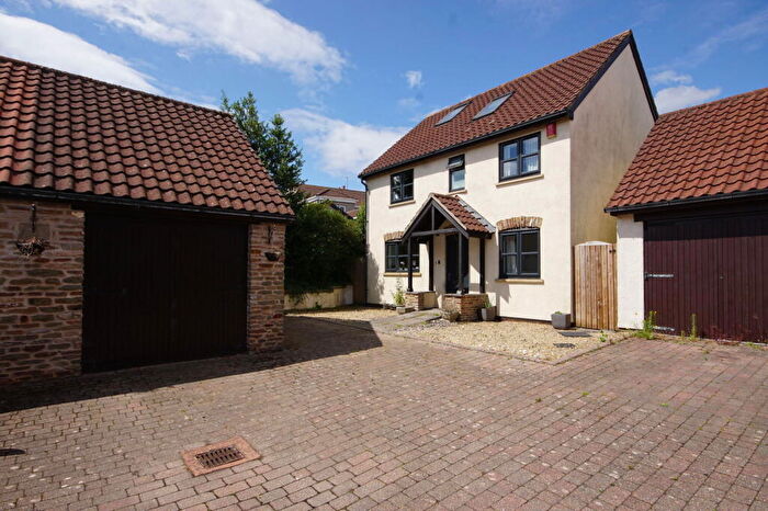 5 Bedroom Detached House For Sale In The Causeway, Coalpit Heath, Bristol, BS36