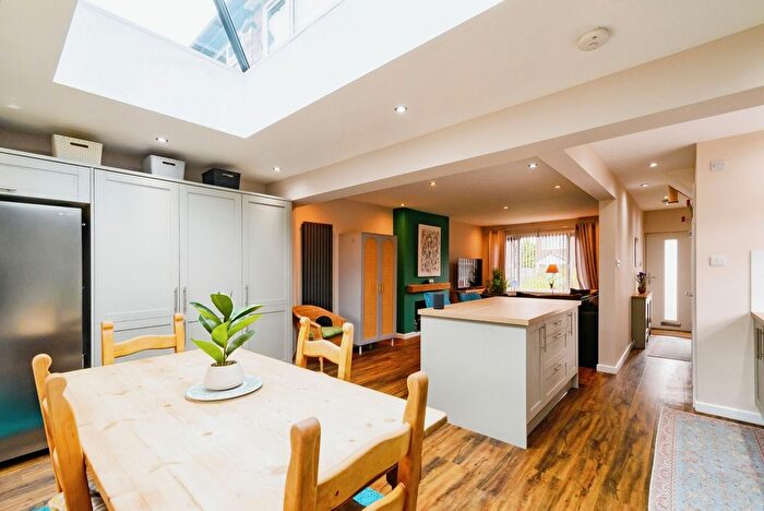 3 Bedroom Semi-Detached House For Sale In South Close, Sunnybank, Bury, Greater Manchester, BL9
