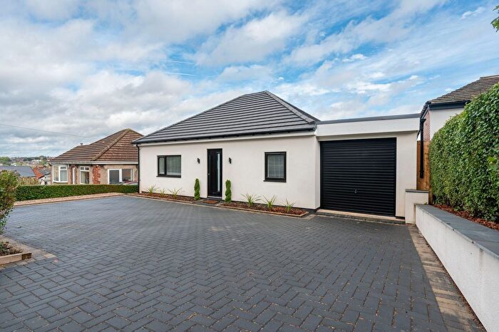 3 Bedroom Detached Bungalow For Sale In Hallowes Lane, Dronfield, S18