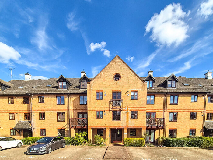 2 Bedroom Apartment To Rent In Lawrence Moorings, Sheering Mill Lane, Sawbridgeworth, Essex, CM21