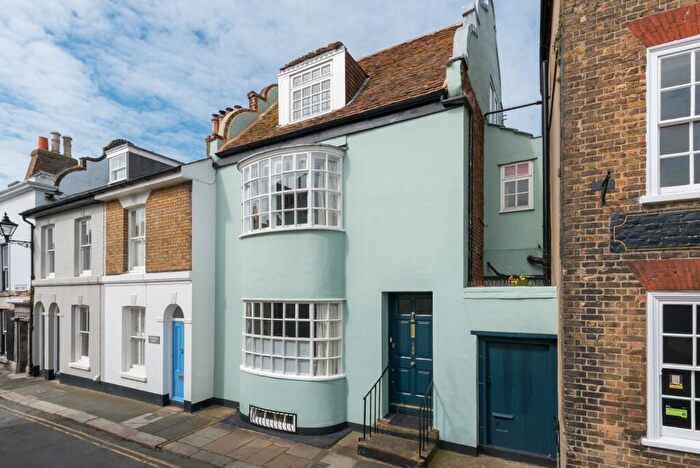 3 Bedroom Terraced House For Sale In Middle Street, Deal, Kent, CT14