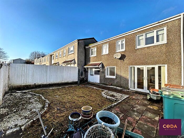 3 Bedroom End Of Terrace House For Sale In Abbotsford Place, Cumbernauld, Glasgow, G67