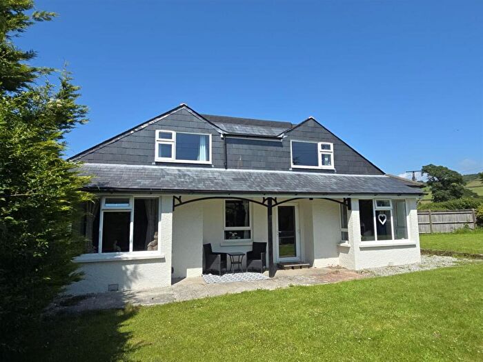 5 Bedroom Detached House For Sale In Peter Tavy, Tavistock, PL19