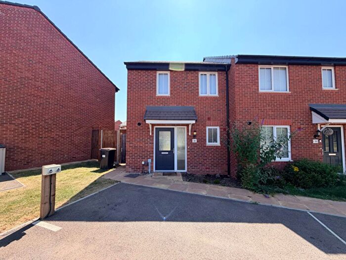 2 Bedroom Semi-Detached House For Sale In Catch Crop Way, Nuneaton, CV11