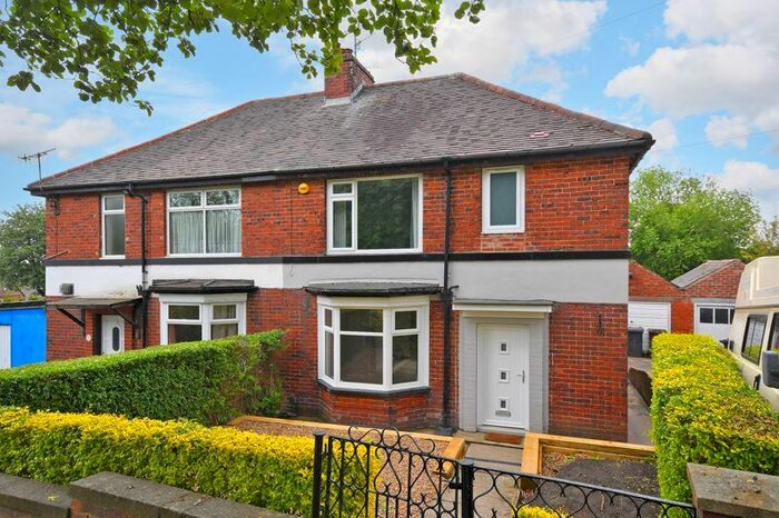 3 Bedroom Semi-Detached House To Rent In Southey Rise, Sheffield, S5