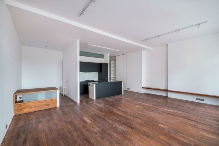 1 Bedroom Flat To Rent In Bath Street London, EC1V