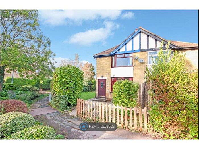 3 Bedroom Semi-Detached House To Rent In Marshall Road, Cambridge, CB1