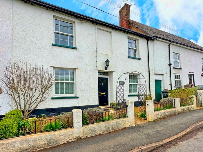 5 Bedroom Terraced House For Sale In Kennford, Exeter, EX6