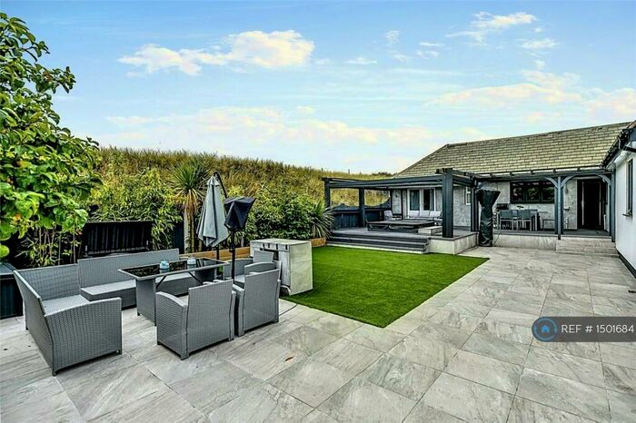 7 Bedroom Detached House To Rent In Albert Road, Formby, Liverpool, L37