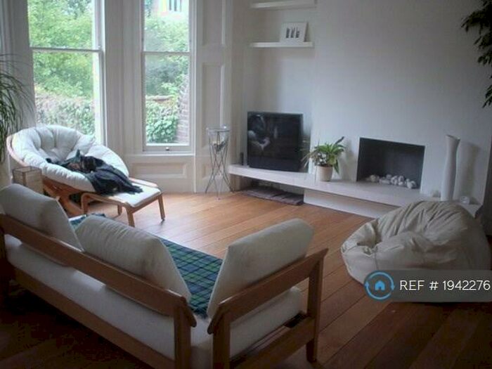 1 Bedroom Flat To Rent In Gayton Crescent, London, NW3