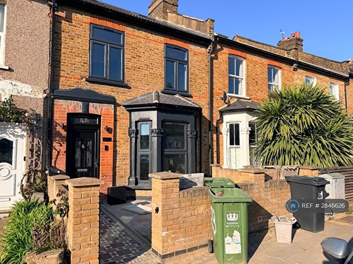 4 Bedroom Terraced House To Rent In Killearn Road, London, SE6