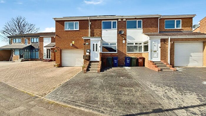 4 Bedroom Semi Detached House For Sale In Burnham Avenue, West Denton Park, NE15