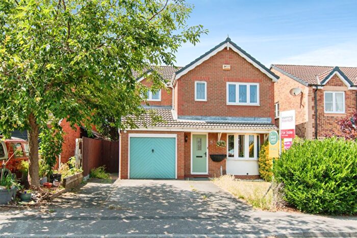 4 Bedroom Detached House For Sale In Dalefield Way, Normanton, WF6