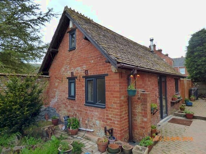 1 Bedroom Lodge To Rent In Clyst St. George, Exeter, EX3