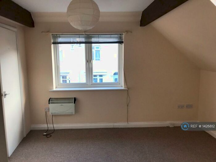 1 Bedroom Flat To Rent In Lyon Street, Southampton, SO14