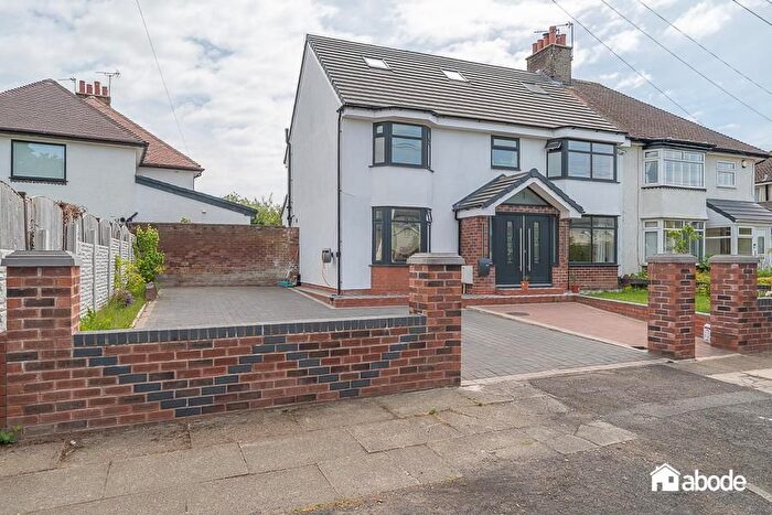 5 Bedroom Property For Sale In Boundary Drive, Crosby, Liverpool, L23