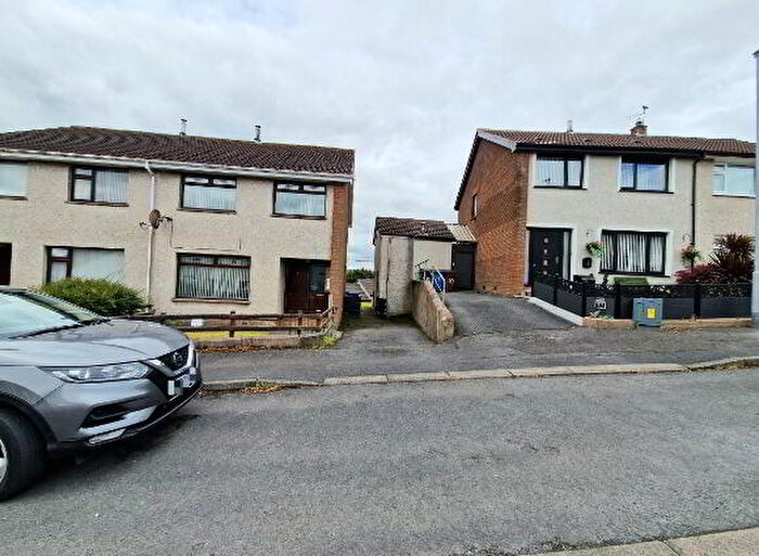 4 Bedroom Semi-Detached House For Sale In Springhill Drive, Newry, BT34