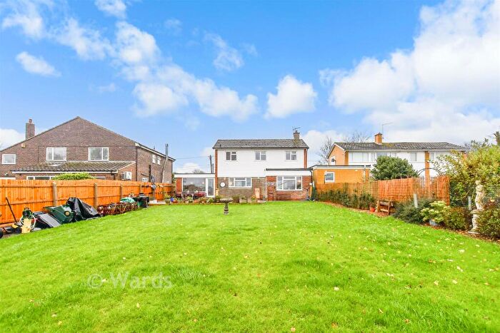 3 Bedroom Detached House For Sale In Lower Street, Leeds, Maidstone, Kent, ME17