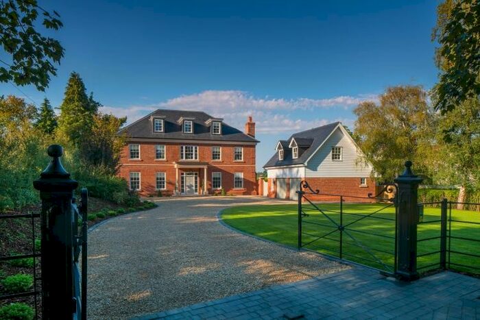 6 Bedroom House To Rent In Cumnor Hill, Oxford, OX2