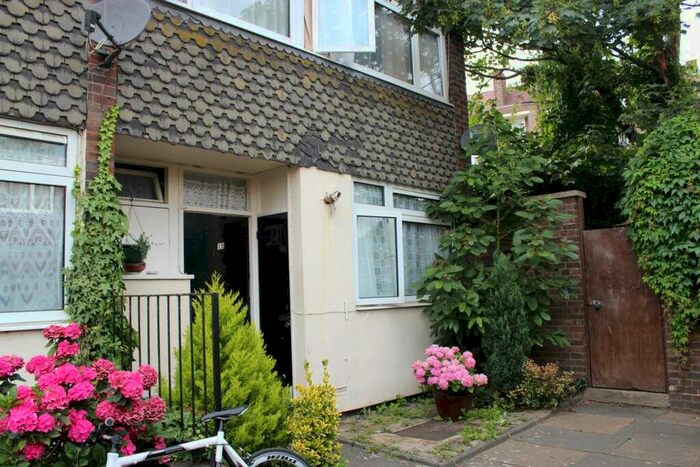 4 Bedroom House To Rent In Oriel Road, Homerton, E9