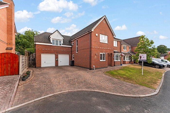 5 Bedroom Detached House For Sale In Cherry Tree Way, Congleton, Cheshire, CW12
