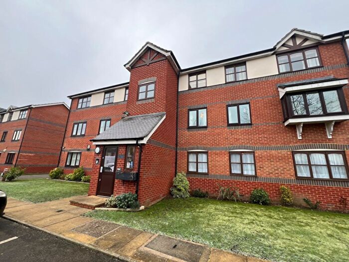 2 Bedroom Apartment To Rent In Coalmans Way, Burnham, Slough, SL1