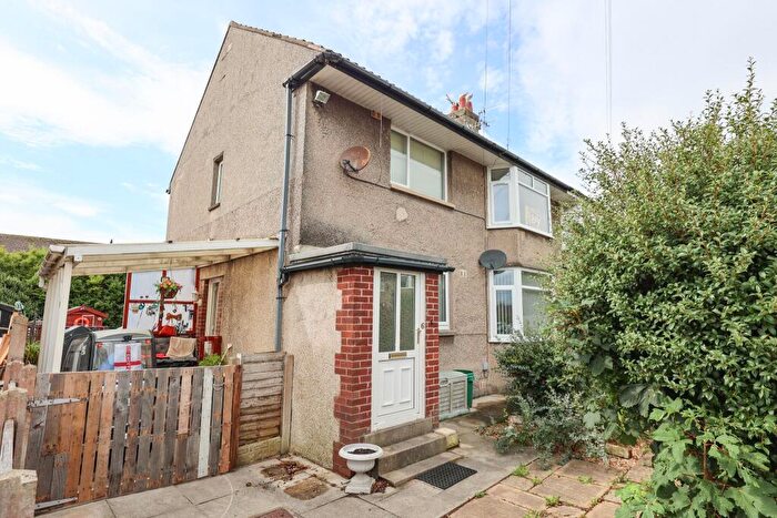 2 Bedroom Flat For Sale In Palmer Grove, Bare, Morecambe, LA4