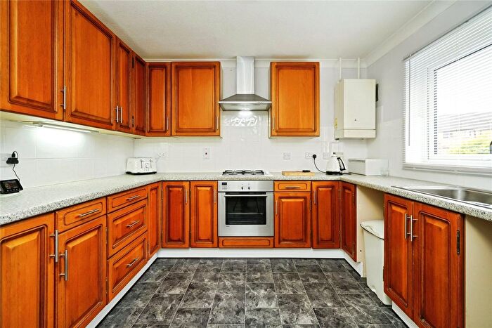 2 Bedroom Bungalow To Rent In Birchwood, Carterton, OX18