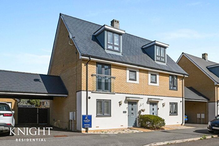 3 Bedroom Semi-Detached House For Sale In Laurence Byrne Avenue, Stanway, Colchester, CO3