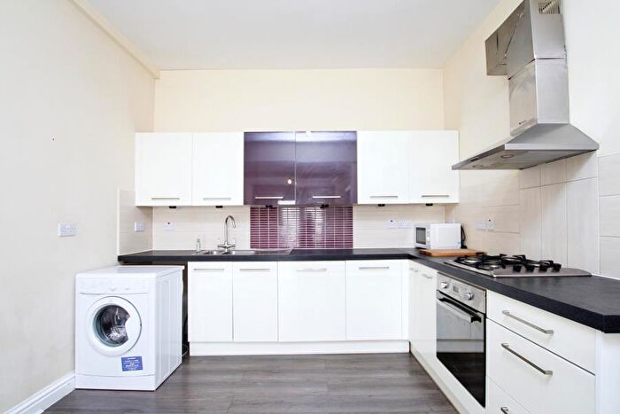 2 Bedroom Maisonette To Rent In Gloucester Road - Horfield, BS7