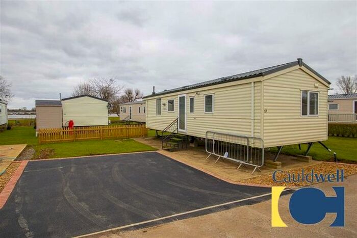 2 Bedroom Detached Bungalow To Rent In Main Street, Cosgrove, Milton Keynes MK19