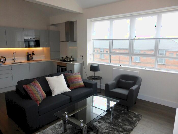 1 Bedroom Apartment To Rent In York Road, Maidenhead, SL6