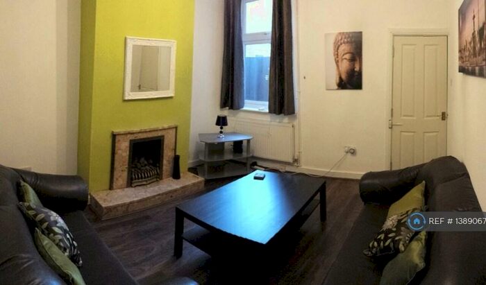 6 Bedroom Terraced House To Rent In Queens Road, Leicester, LE2