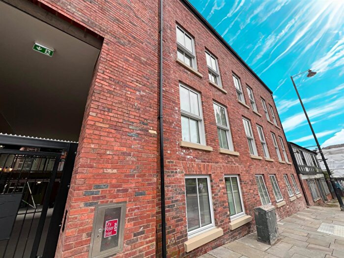 1 Bedroom Apartment To Rent In Churchgate, Stockport, SK1