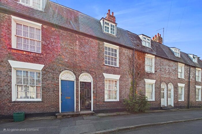 3 Bedroom Terraced House For Sale In Pound Street, Newbury, Berkshire, RG14
