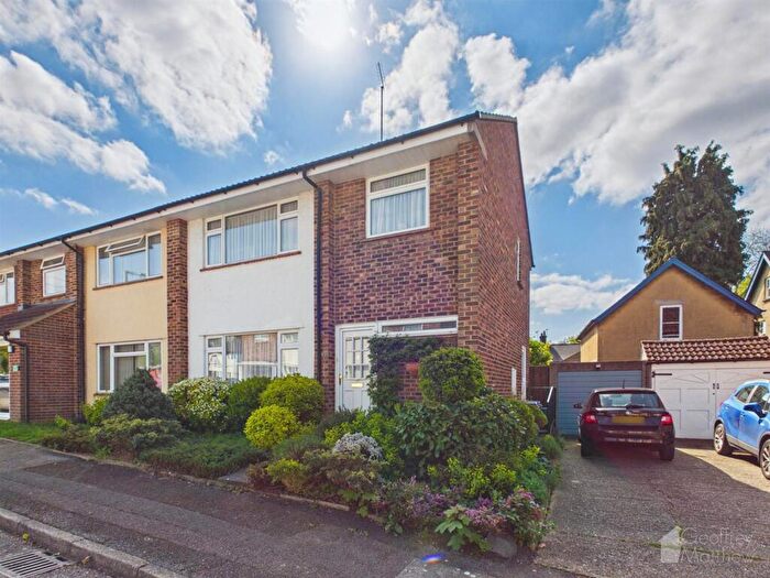 3 Bedroom House For Sale In Longacre, Harlow, CM17