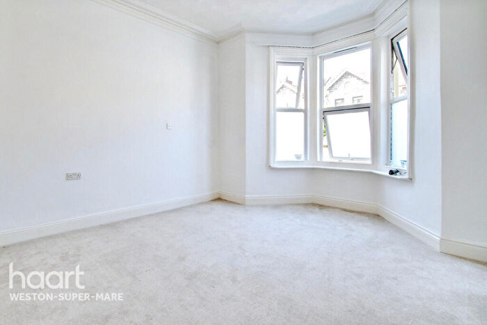 2 Bedroom Flat To Rent In Jubilee Road, Weston-Super-Mare, BS23