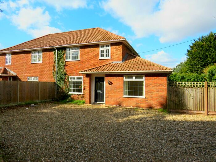 4 Bedroom Semi-Detached House To Rent In Station Road, Lakenheath, Brandon, IP27
