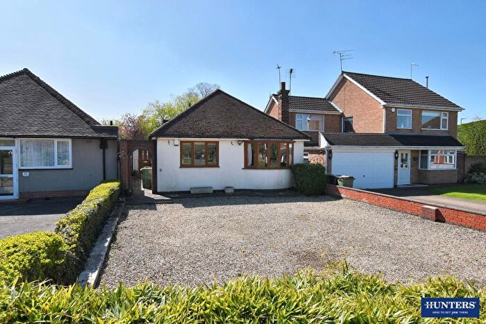 2 Bedroom Bungalow For Sale In Glebe Close, Wigston, LE18