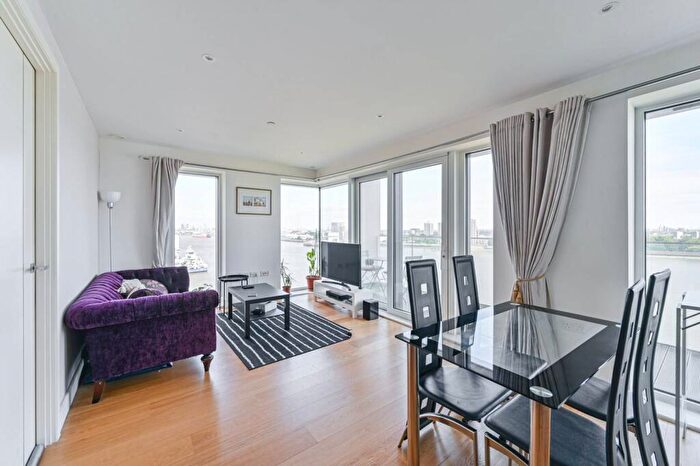2 Bedroom Flat For Sale In Norton House, Woolwich Riverside, London, SE18