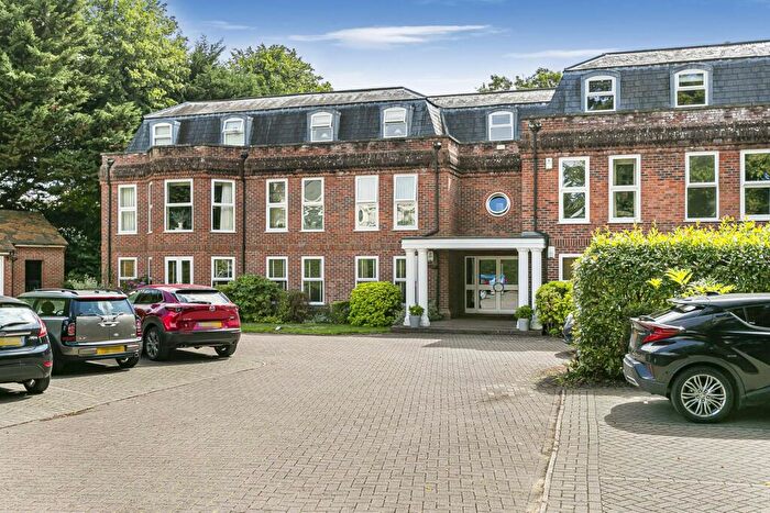 2 Bedroom Apartment For Sale In Burfield Road, Old Windsor, Windsor, Berkshire, SL4
