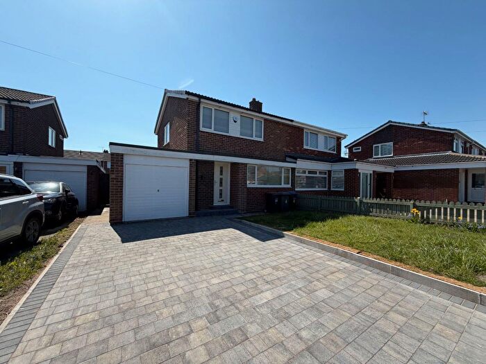 3 Bedroom Semi-Detached House To Rent In Coldstream, Ouston, Chester Le Street, DH2