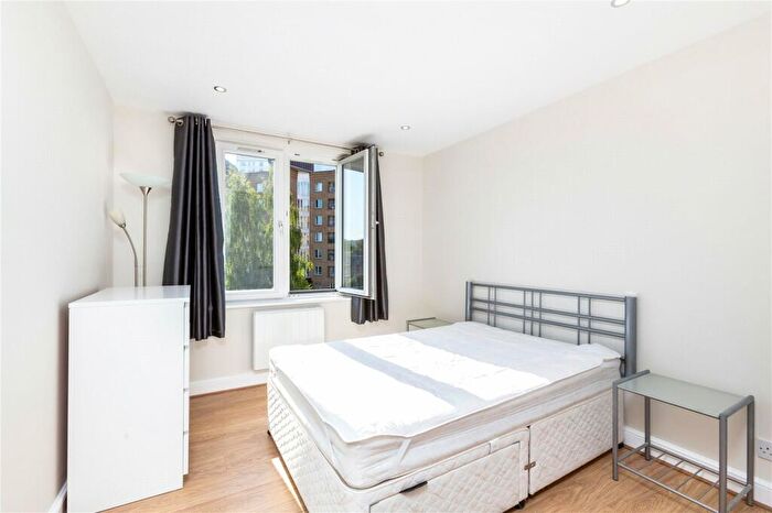 2 Bedroom Apartment To Rent In Three Colt Street, E14