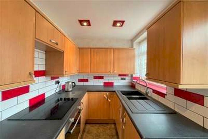 4 Bedroom House To Rent In Hobart Road RM9