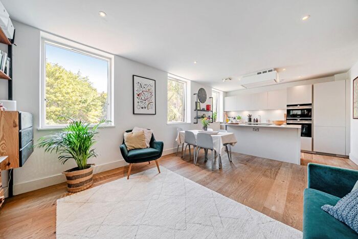 2 Bedroom Flat For Sale In Bath Terrace, London, SE1
