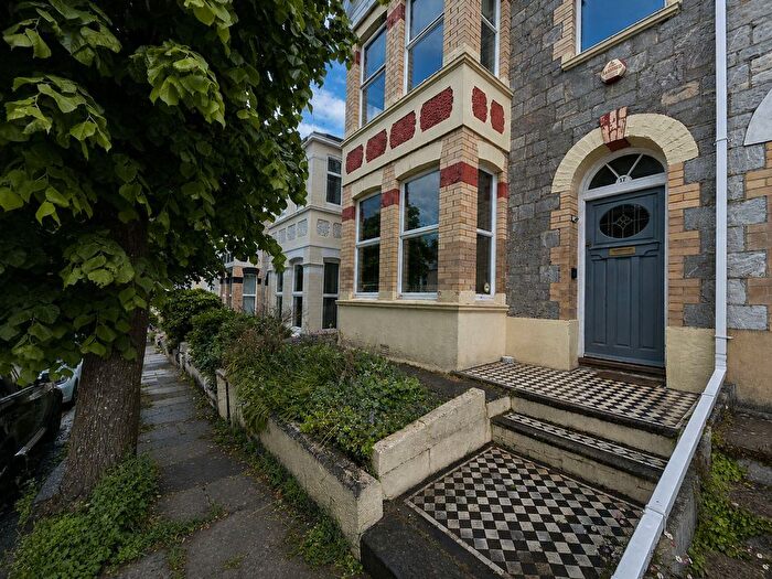 4 Bedroom Terraced House To Rent In Torr View Avenue, Plymouth, PL3
