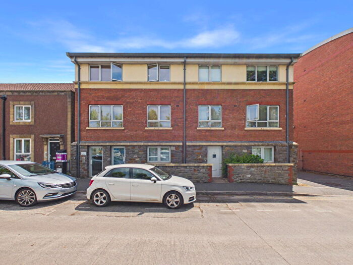 1 Bedroom Flat For Sale In St Pauls House, Bedminster, BS3