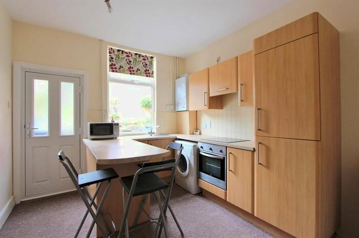 4 Bedroom Terraced House To Rent In Warwick Terrace, Sheffield, S10