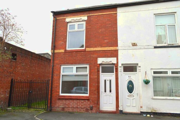 2 Bedroom End Of Terrace House To Rent In Dovedale Street, Failsworth, Manchester, M35